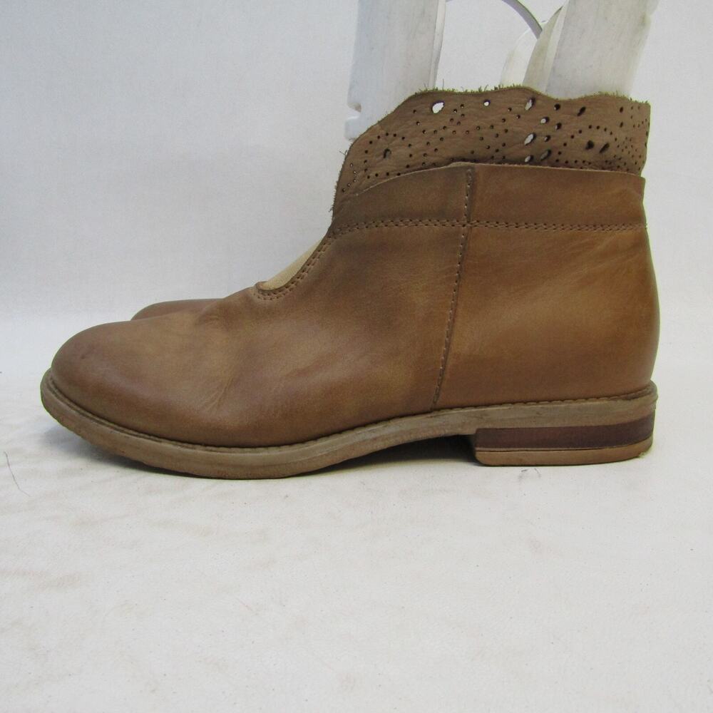 Sundance Womens Size 36 EUR Brown Leather Ankle Fashion Boots Booties
